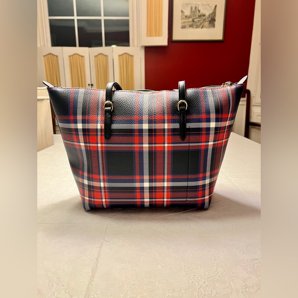 Ralph Lauren Plaid Tote in Navy and Red - Picture 3 of 15